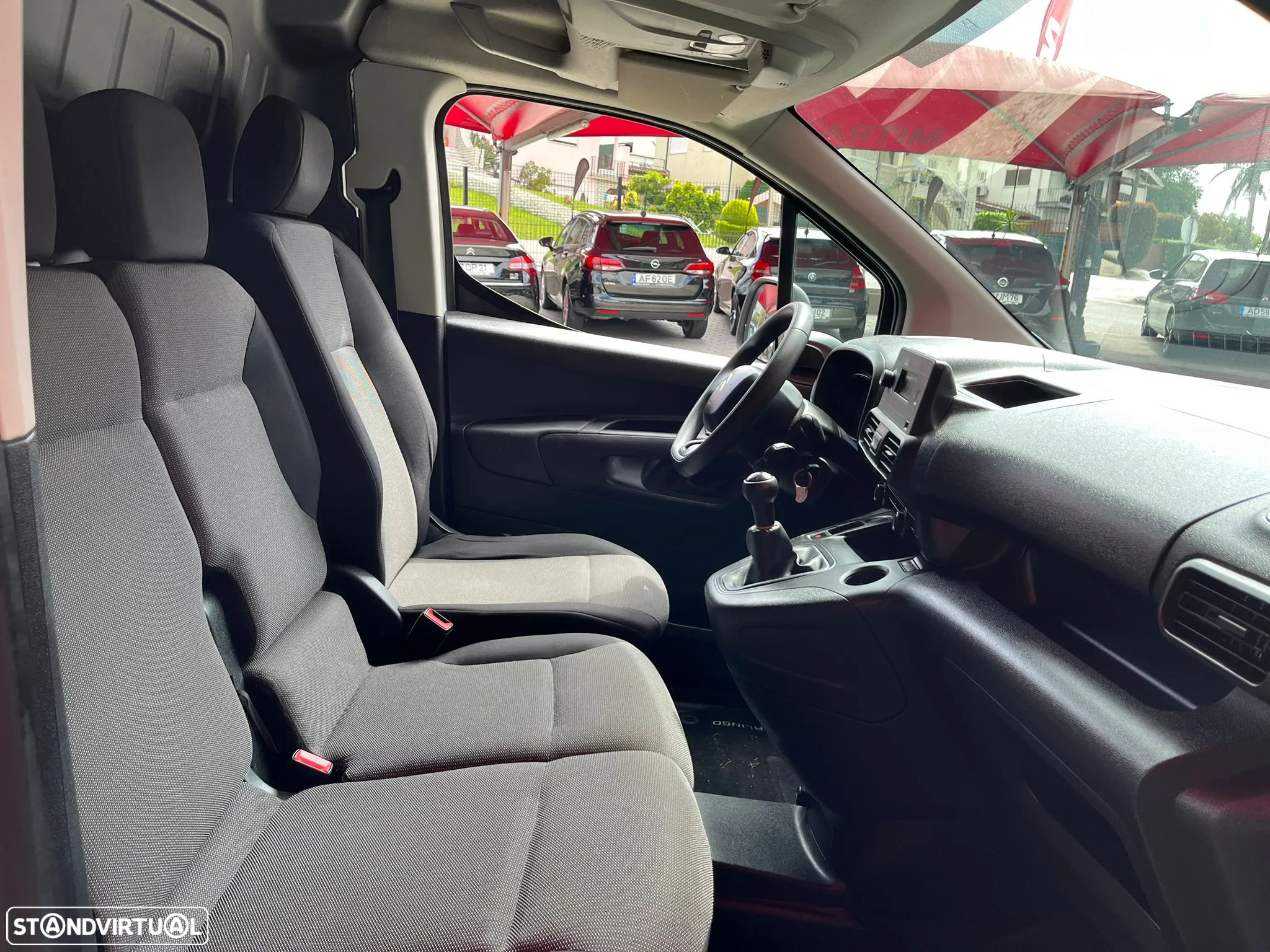 Citroën Berlingo Longa | 1.5 HDI | 3 Lug. - 13