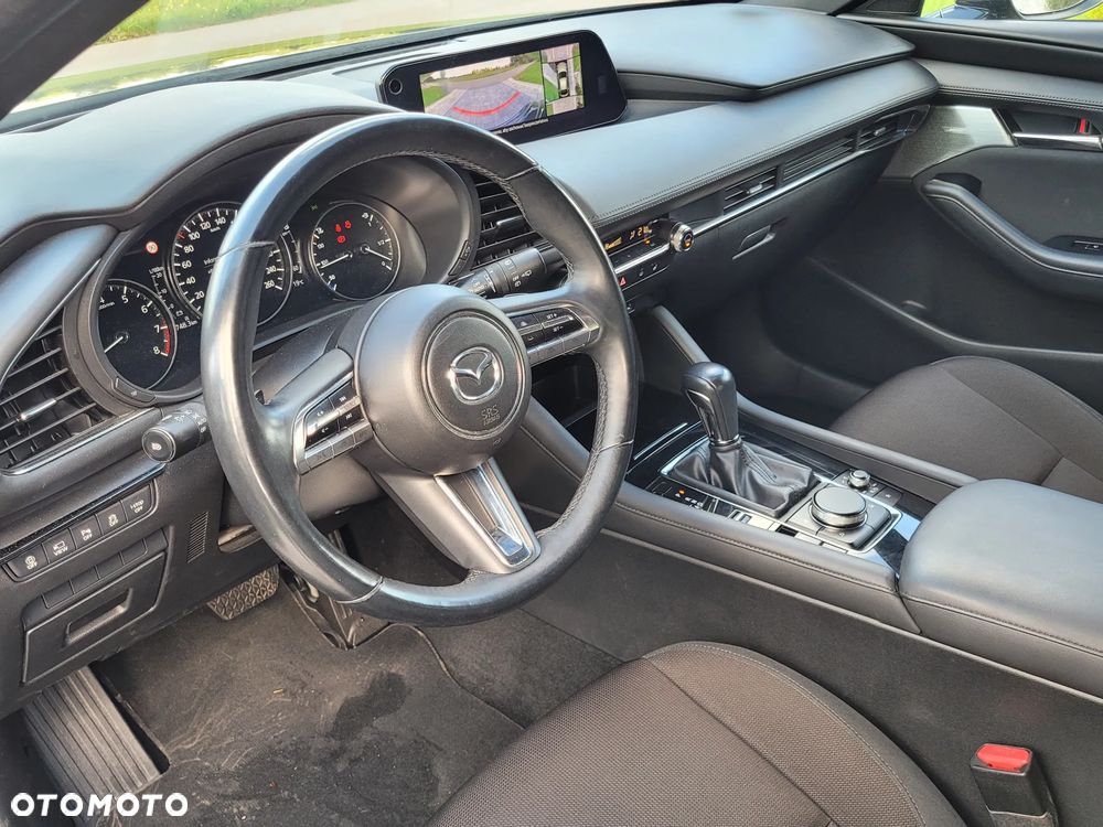Mazda 3 2.0 mHEV Hikari - 11