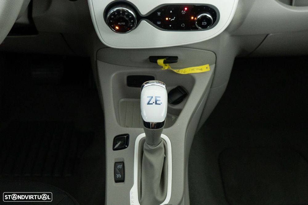 Renault Zoe (c/ Bateria) Life 40 - 22
