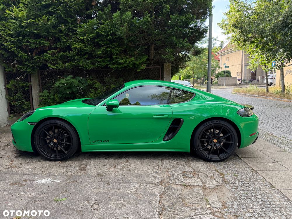 Porsche 718 Cayman - 4