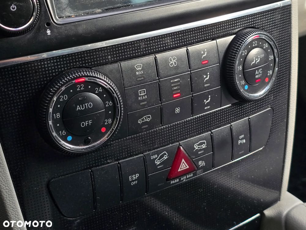 Mercedes-Benz ML 320 CDI 4Matic 7G-TRONIC - 28
