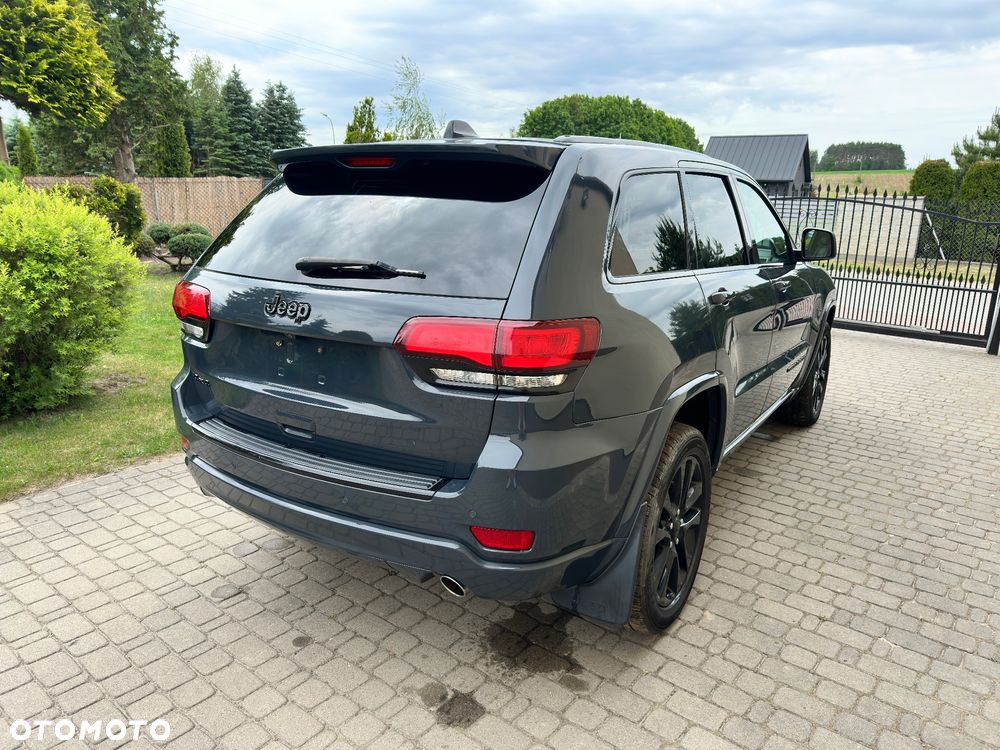 Jeep Grand Cherokee - 4