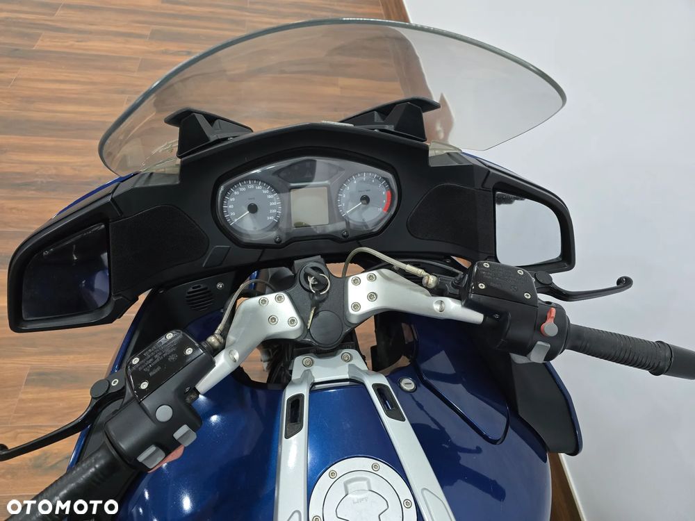 BMW RT - 12