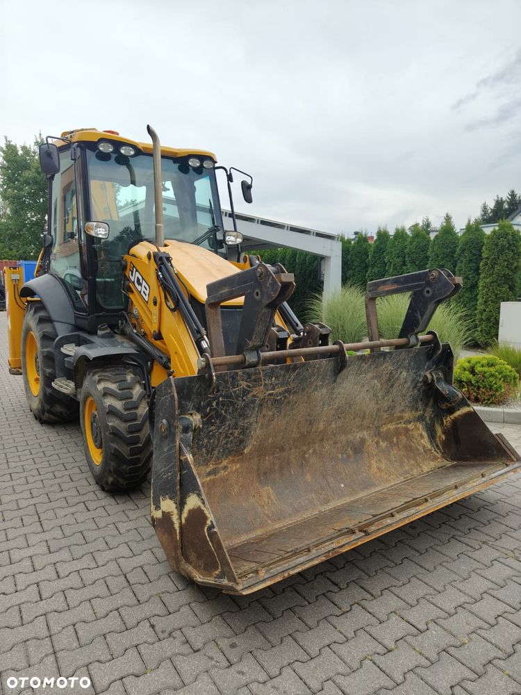 JCB 3CX - 1