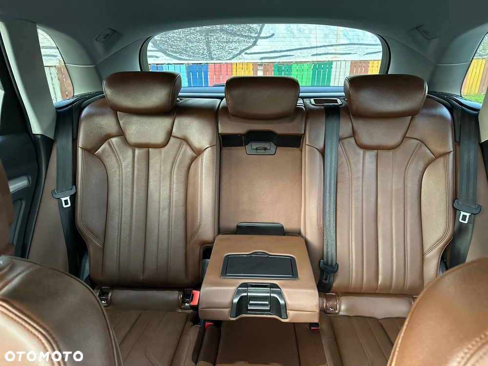 Audi Q5 55 TFSIe quattro S tronic S line - 16