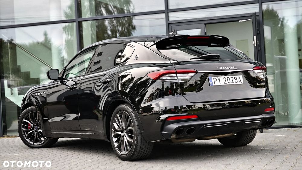 Maserati Levante - 11