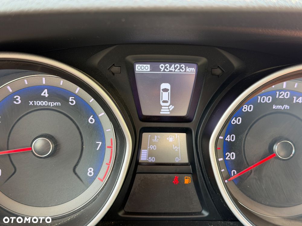 Hyundai i30 blue 1.6 GDI Passion - 35