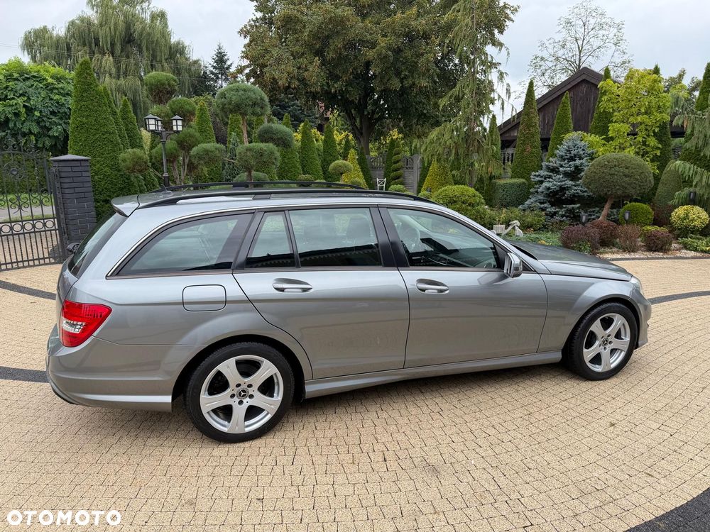 Mercedes-Benz Klasa C 180 CDI 7G-TRONIC Edition - 26