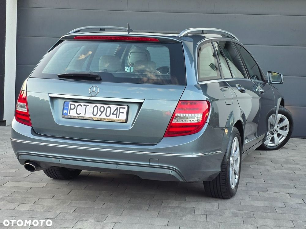 Mercedes-Benz Klasa C 200 (BlueEFFICIENCY) Avantgarde - 35