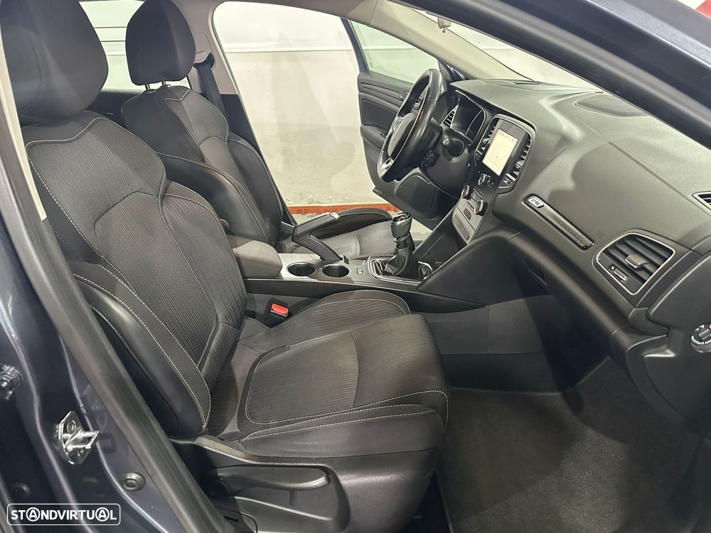 Renault Mégane 1.5 Blue dCi GT Line - 13