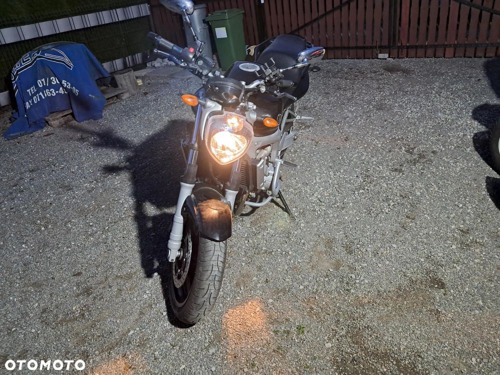 Yamaha FZ6 - 5