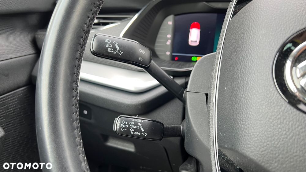 Skoda Octavia 2.0 TDI Style DSG - 10