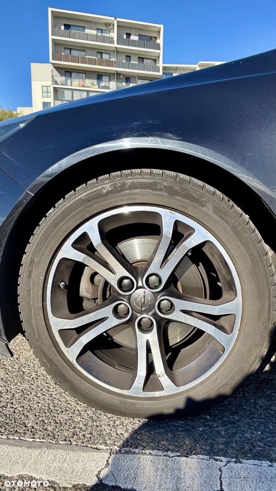 Opel Insignia 2.0 CDTI Edition - 9