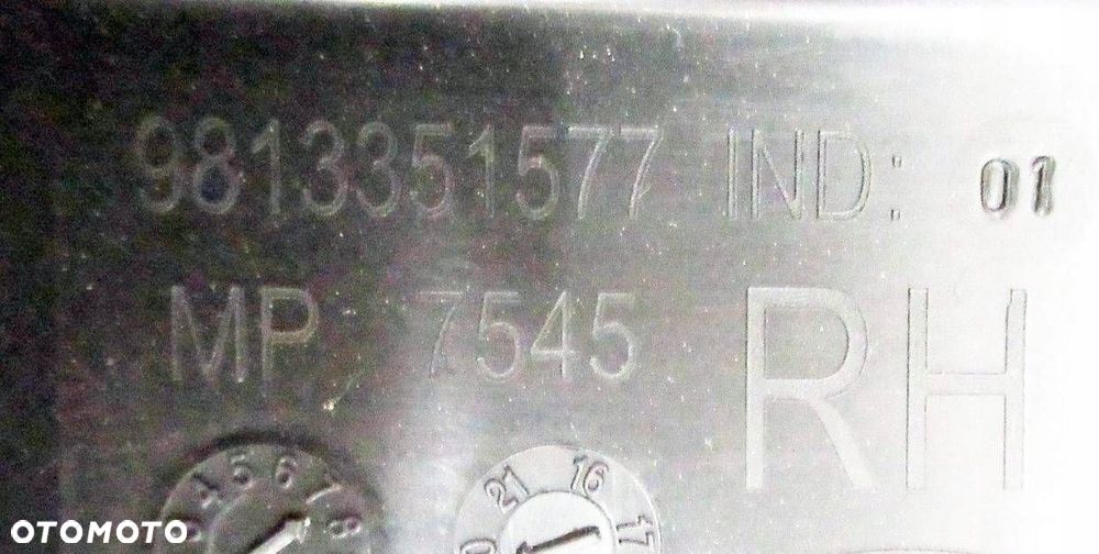 CITROEN C3 III LIFT OSŁONA MOCOWANIE PÓŁKI PRAWA TYŁ TYLNA 9813351577 - 3