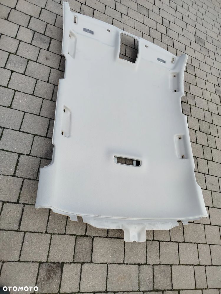 Audi A4 B7 kombi podsufitka S-Line lub Audi A3 8P - 8