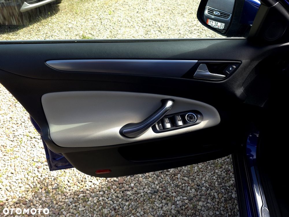 Ford Mondeo 2.0 TDCi Titanium - 18