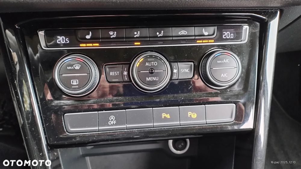 Volkswagen Touran 1.4 TSI (BlueMotion Technology) Highline - 30