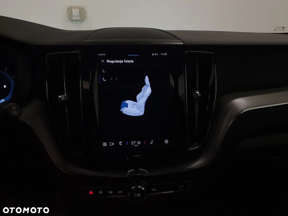 Volvo XC 60 B4 D AWD Geartronic RDesign - 21