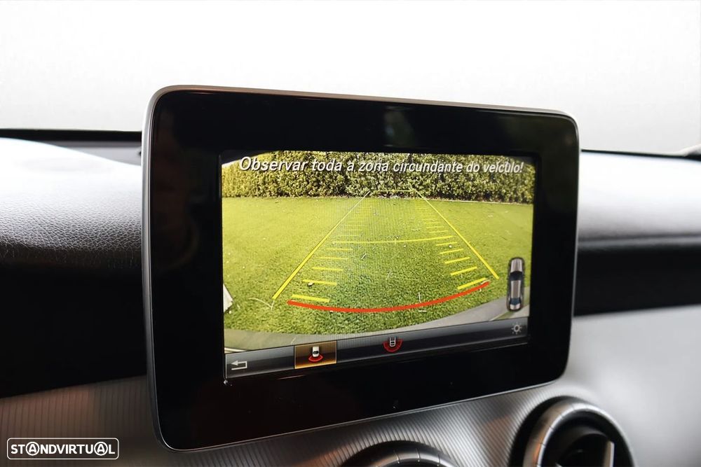 Mercedes-Benz CLA 180 - 16