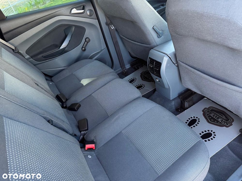 Ford C-MAX - 16