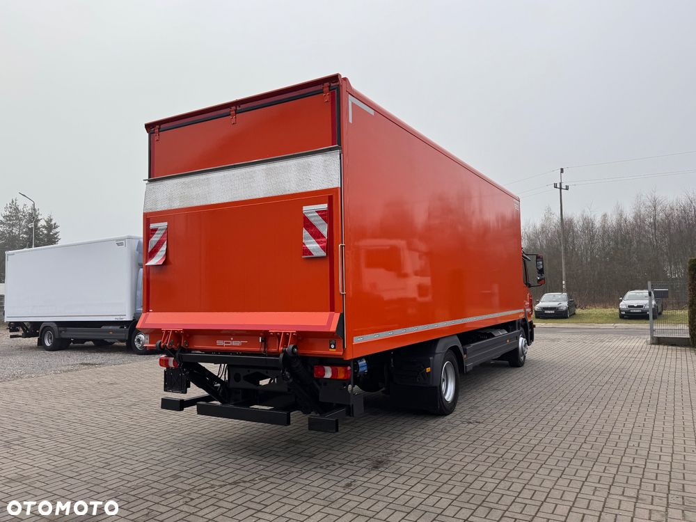 Mercedes-Benz ATEGO - 21