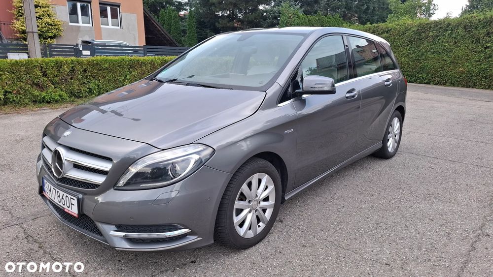 Mercedes-Benz Klasa B 180 BlueEFFICIENCY Edition 1 - 6