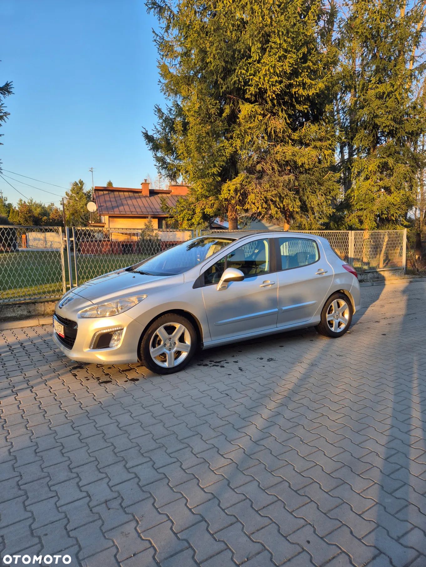Peugeot 308 1.6 HDi Active - 1