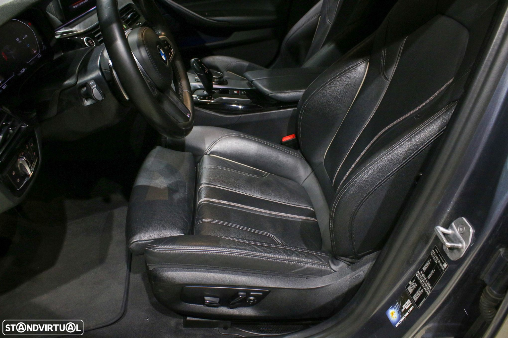 BMW 520 d Pack M Auto - 8