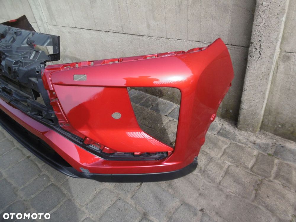 MITSUBISHI ECLIPSE CROSS - zderzak przedni - 3