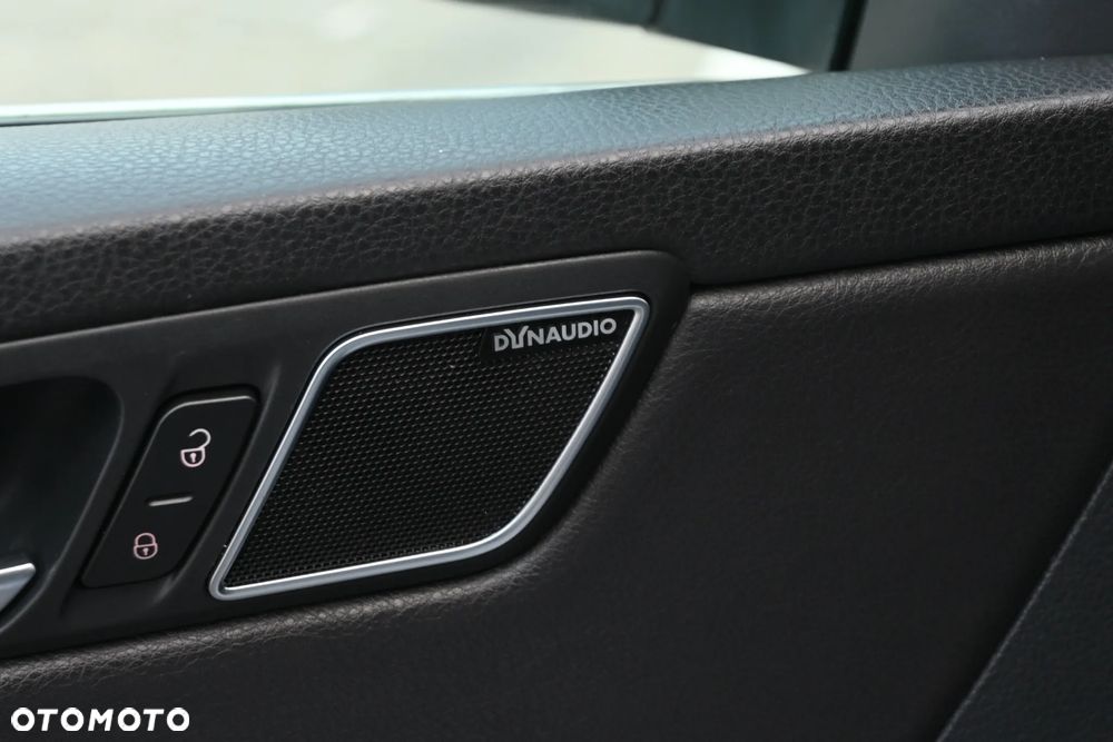 Volkswagen Sharan 2.0 TDI DSG Highline - 32