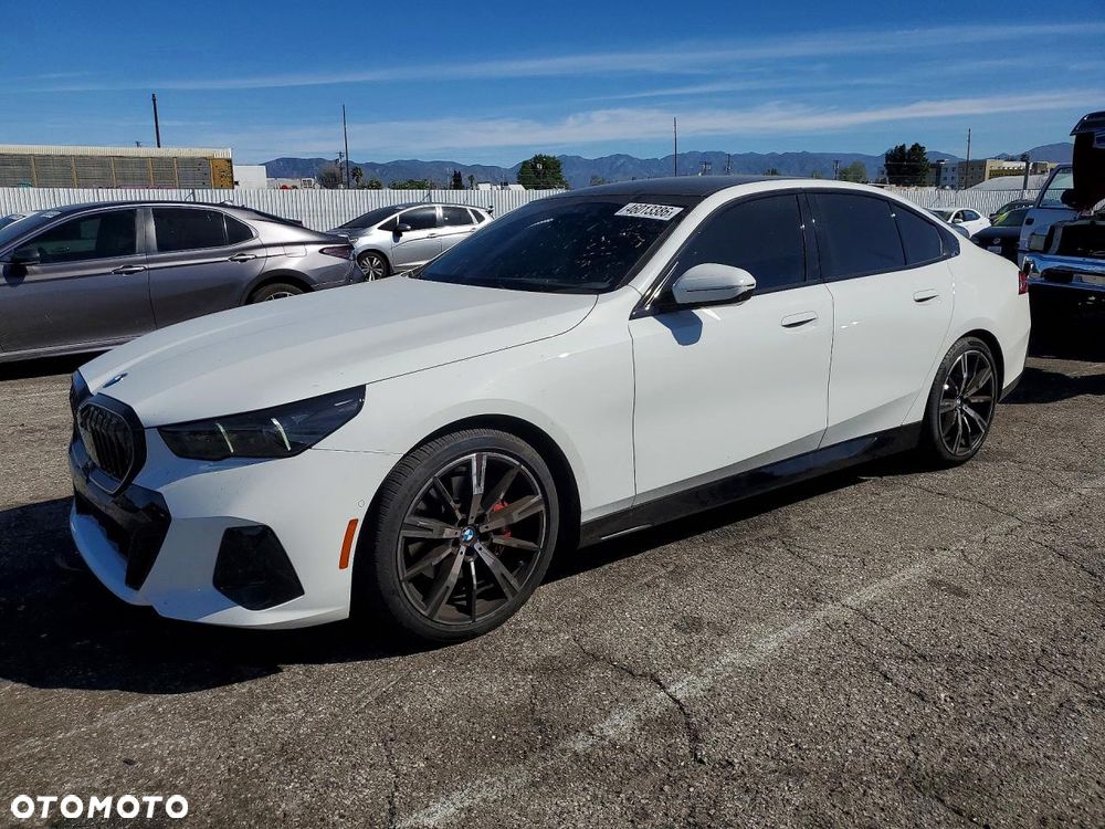 BMW Seria 5 530i M Sport Edition - 1