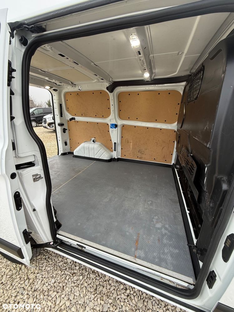 Ford Transit Custom - 22