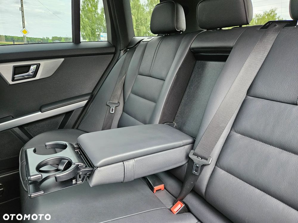 Mercedes-Benz GLK 350 CDI DPF 4Matic 7G-TRONIC - 34