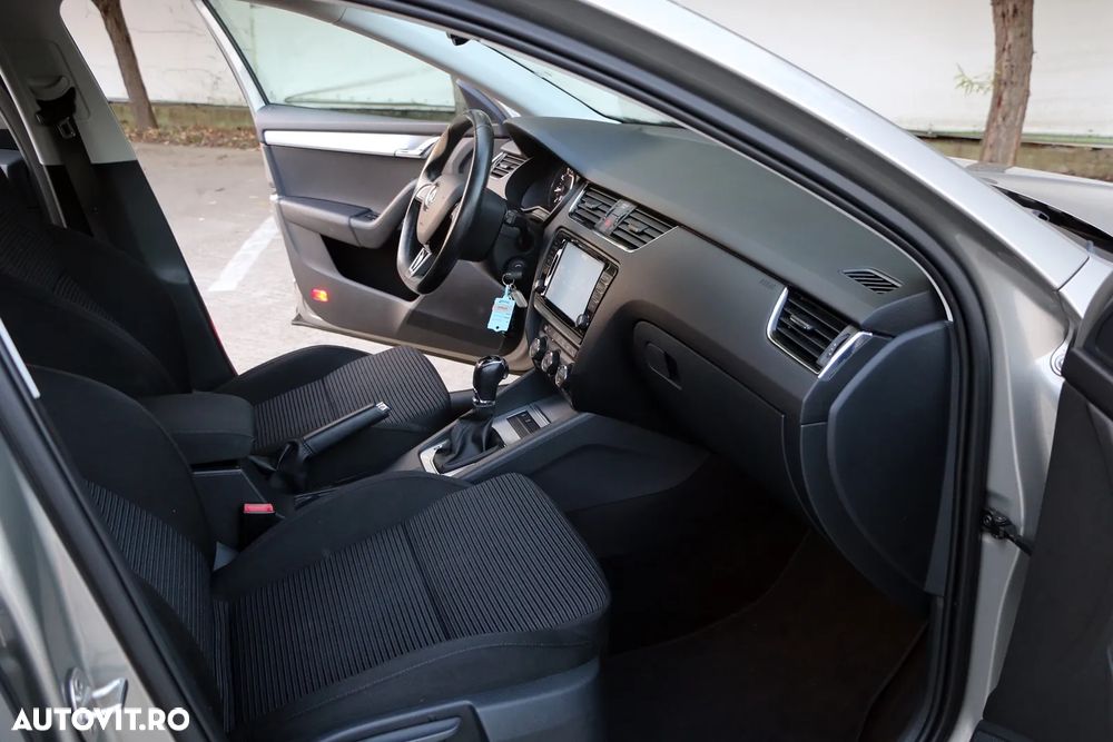 Skoda Octavia 1.4 TSI Green tec DSG Edition - 10