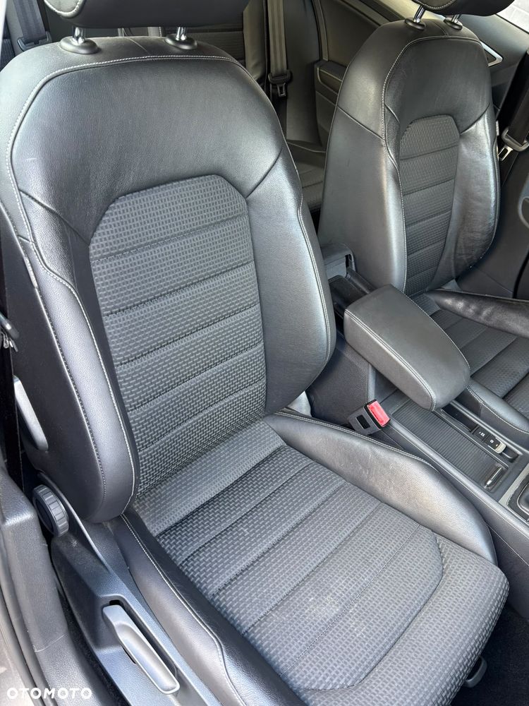 Volkswagen Golf - 13