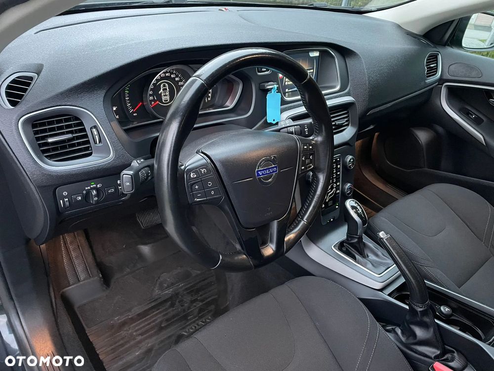 Volvo V40 Cross Country D2 Summum - 14