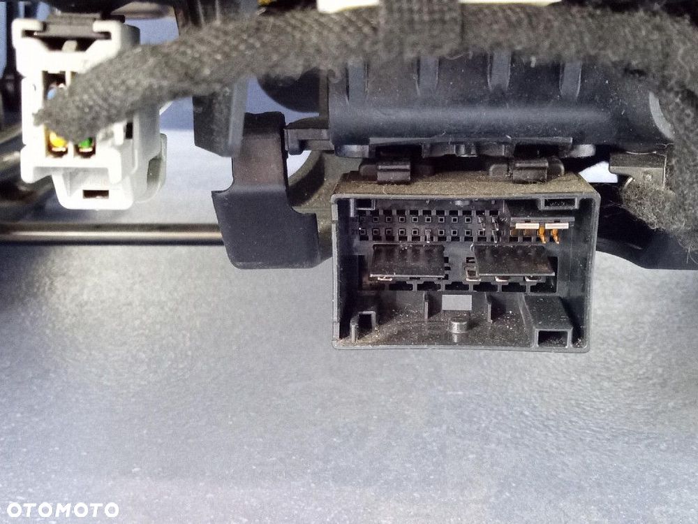 VOLVO V90 II FOTELE TAPICERKA BOCZKI KOMPLET - 4