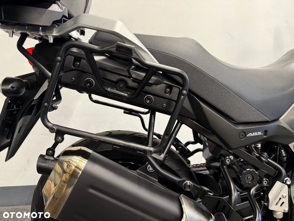 Suzuki V-STROM - 33