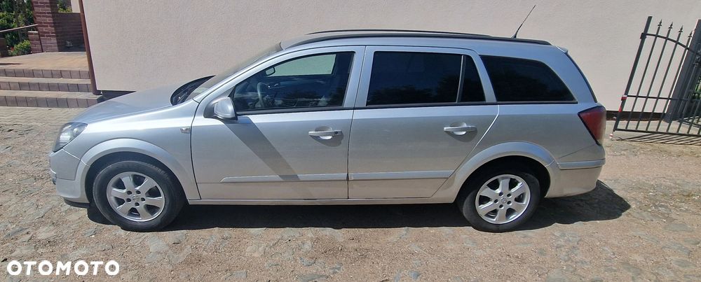 Opel Astra 1.7 CDTI Cosmo - 10