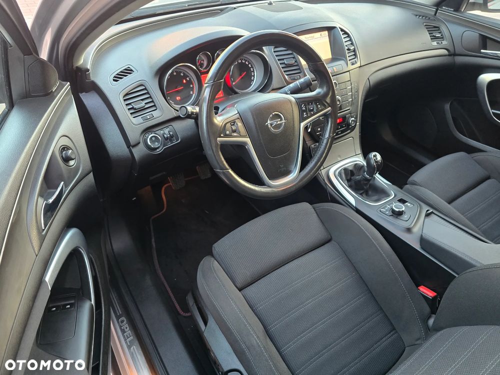 Opel Insignia 1.8 Cosmo - 8