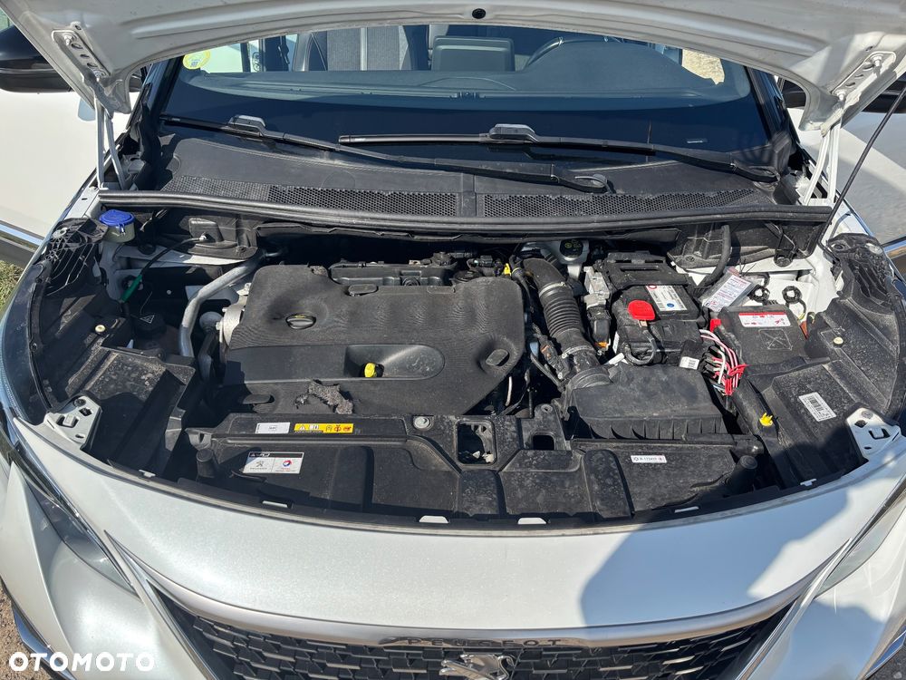 Peugeot 3008 2.0 BlueHDi Allure - 28