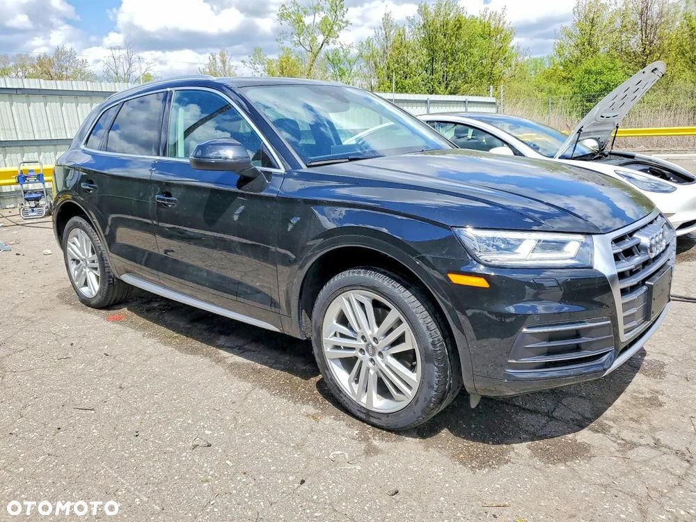 Audi Q5 2.0 TFSI Quattro S tronic design - 2