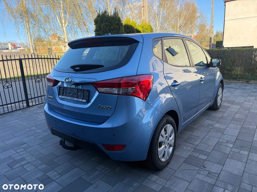 Hyundai ix20 1.6 CRDi blue Comfort - 10