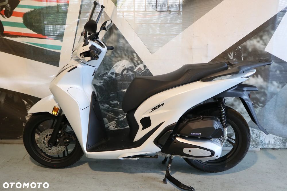 Honda SH - 5