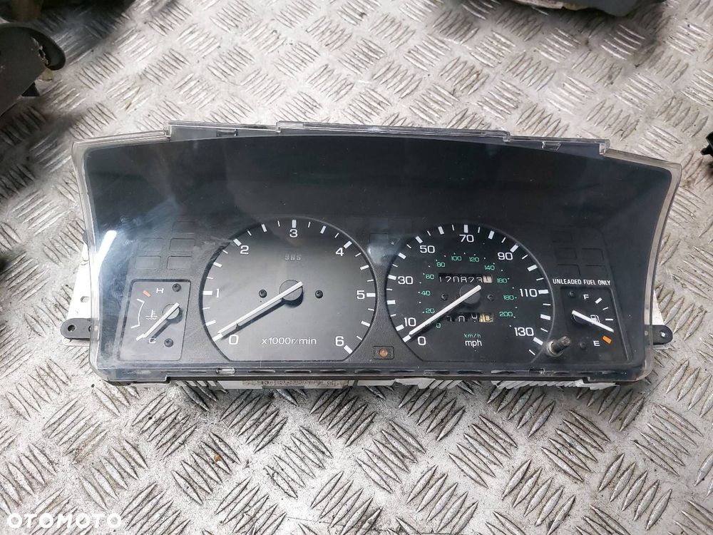 LICZNIK ZEGARY LAND ROVER DISCOVERY I 2.5 TD - 1