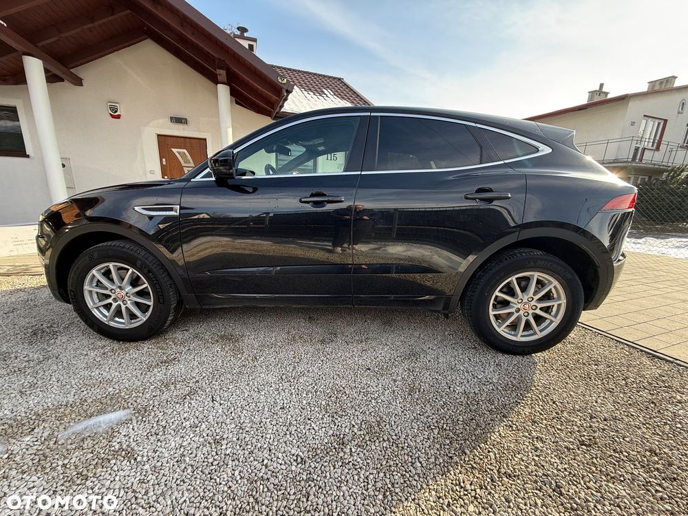 Jaguar E-Pace D150 R-Dynamic SE - 4