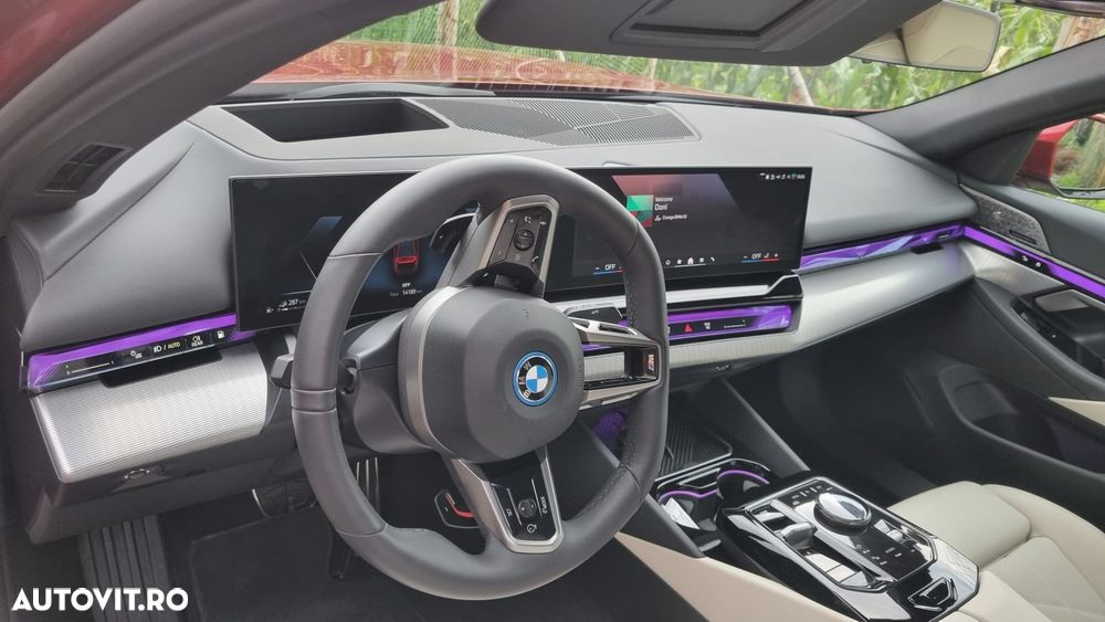 BMW Seria 5 550e xDrive AT PHEV - 13
