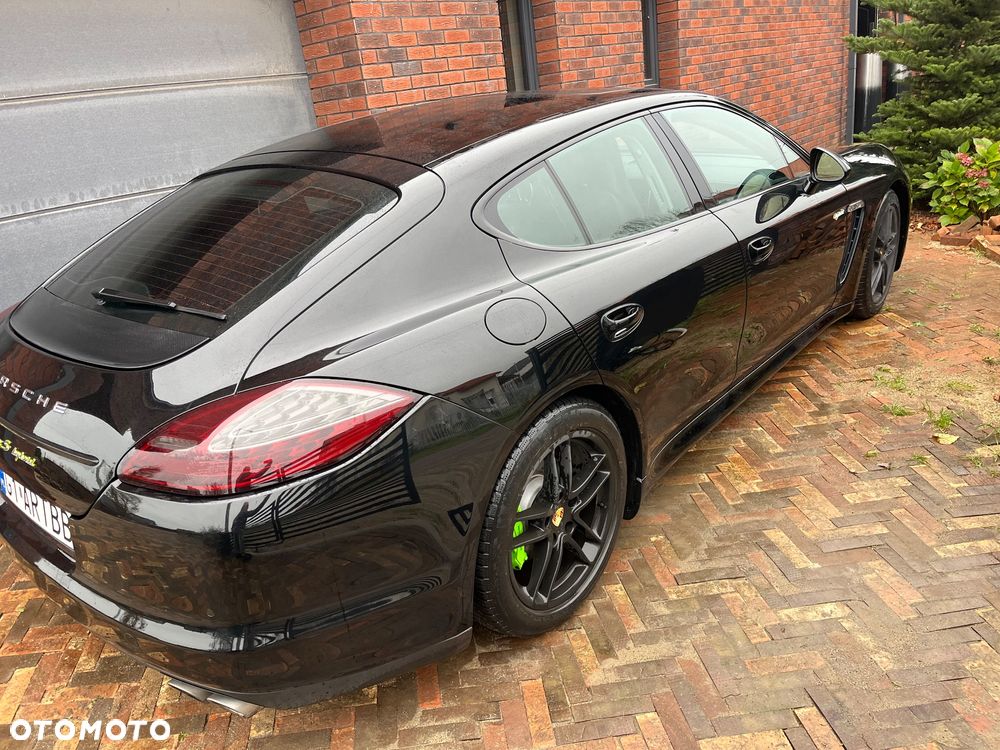 Porsche Panamera - 8