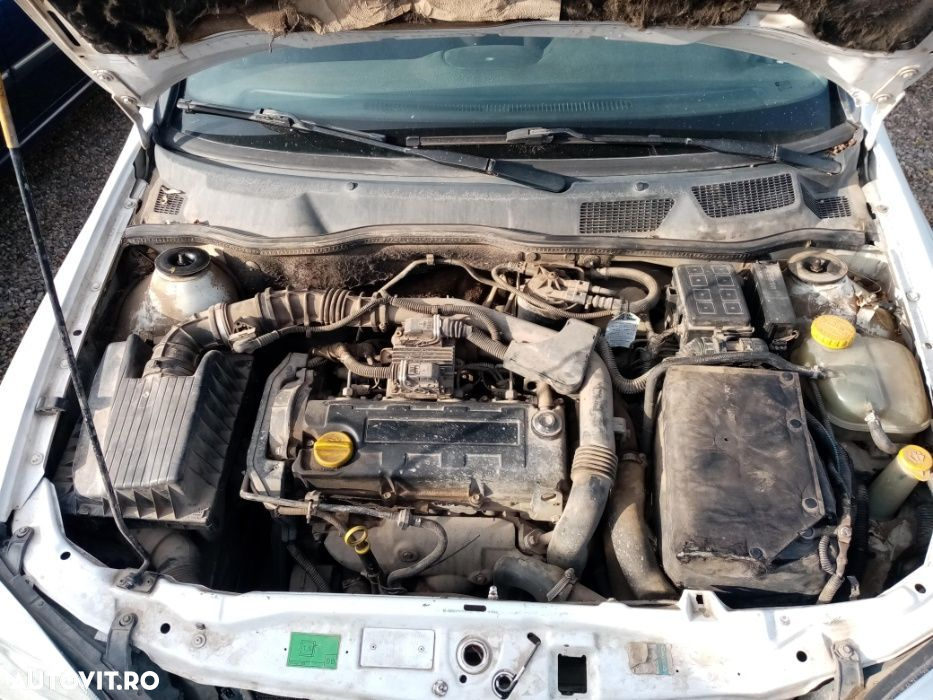 Dezmembrez Opel Astra G - 6