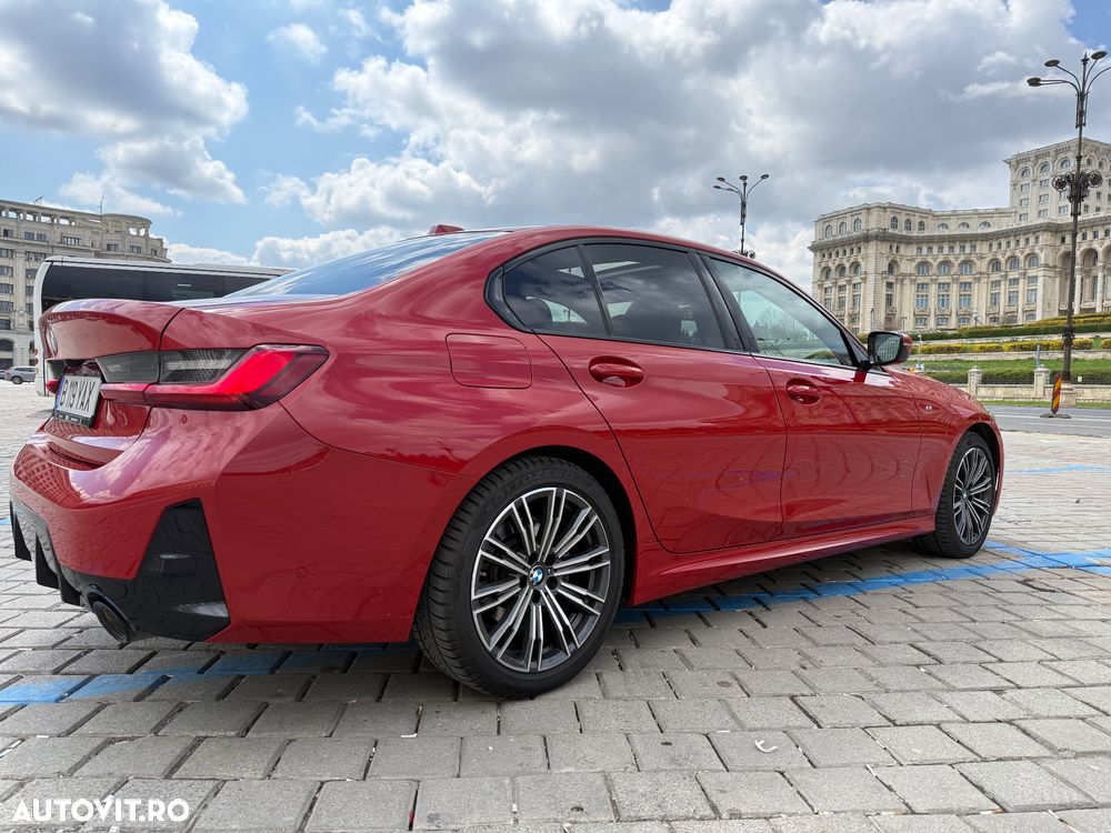 BMW Seria 3 320d xDrive AT MHEV - 12